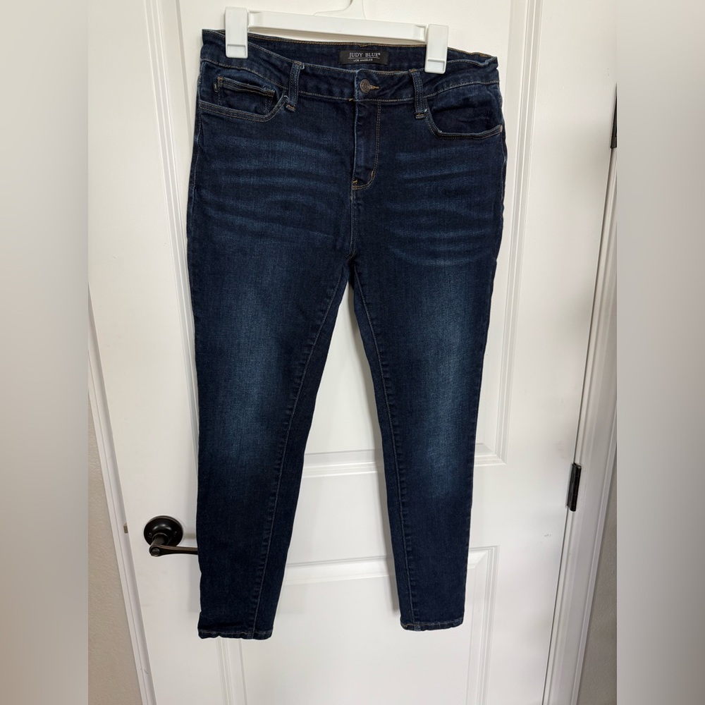 Judy Blue Dark Wash Skinny Jeans